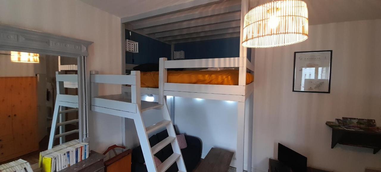 Suite Du Jard 1 Реймс Экстерьер фото